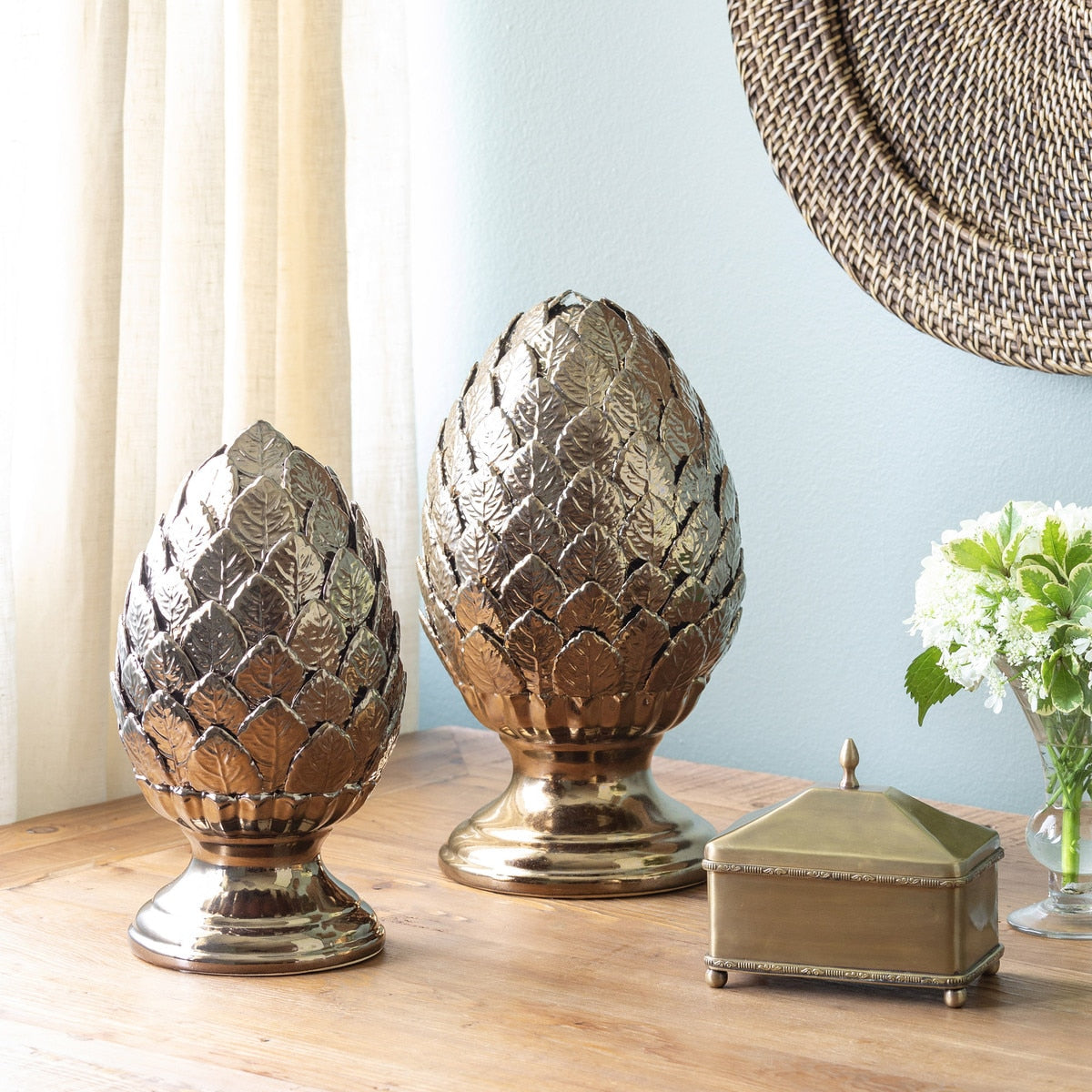 Castel Artichoke Sculpture, Large style shot 1