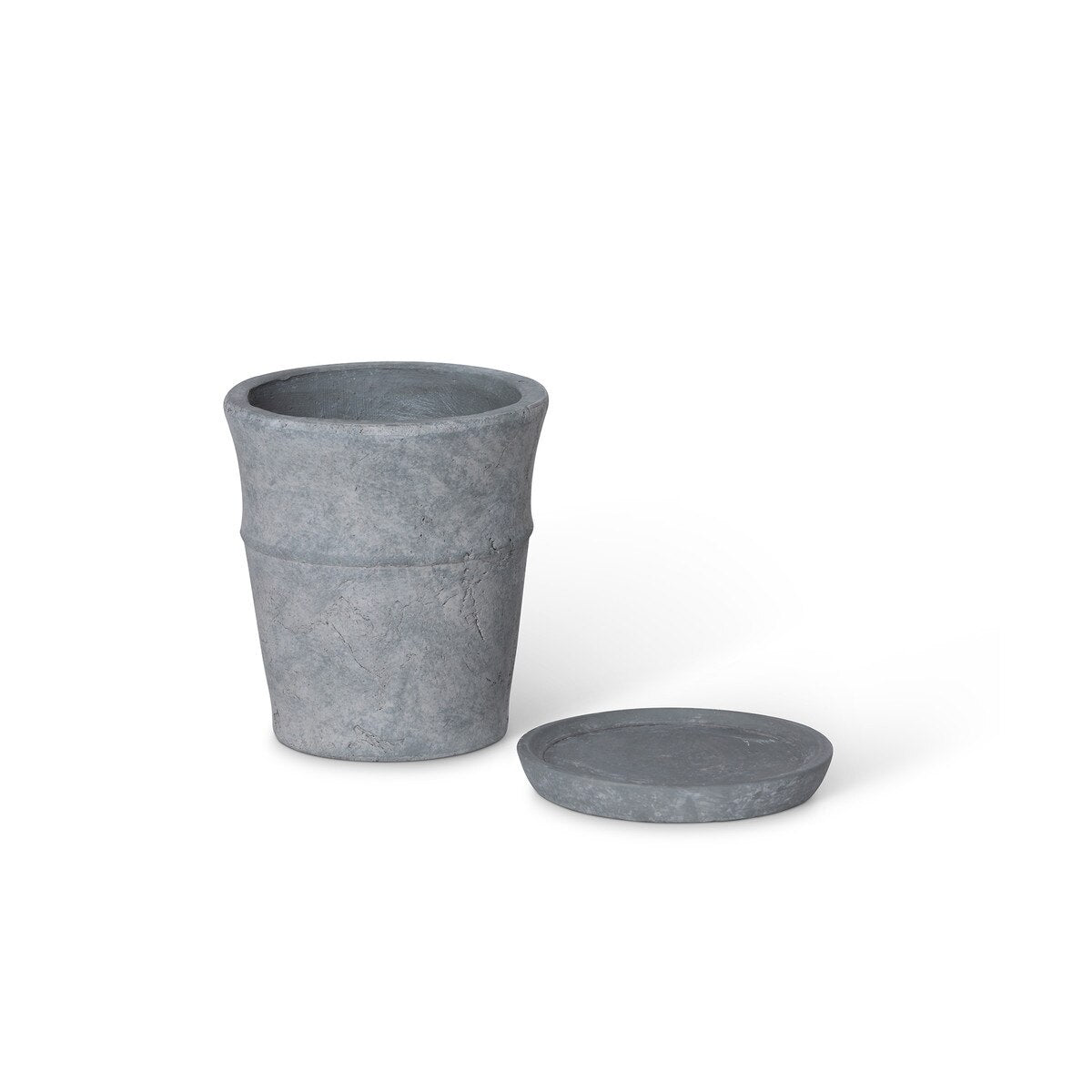 Meyer Cement Garden Pot w/ Tray, 5.5" style shot 2