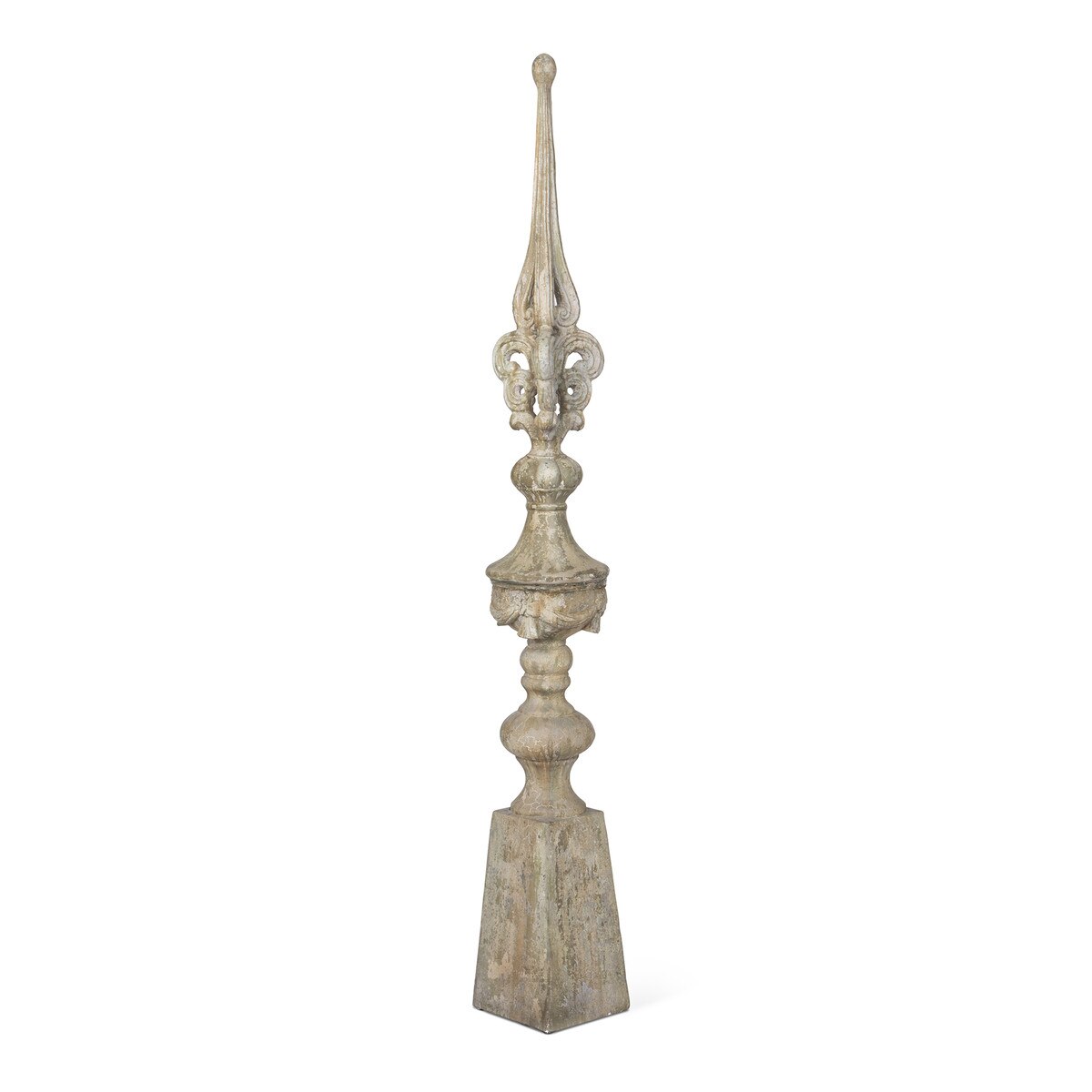 Courtyard Garden Spire style shot 1
