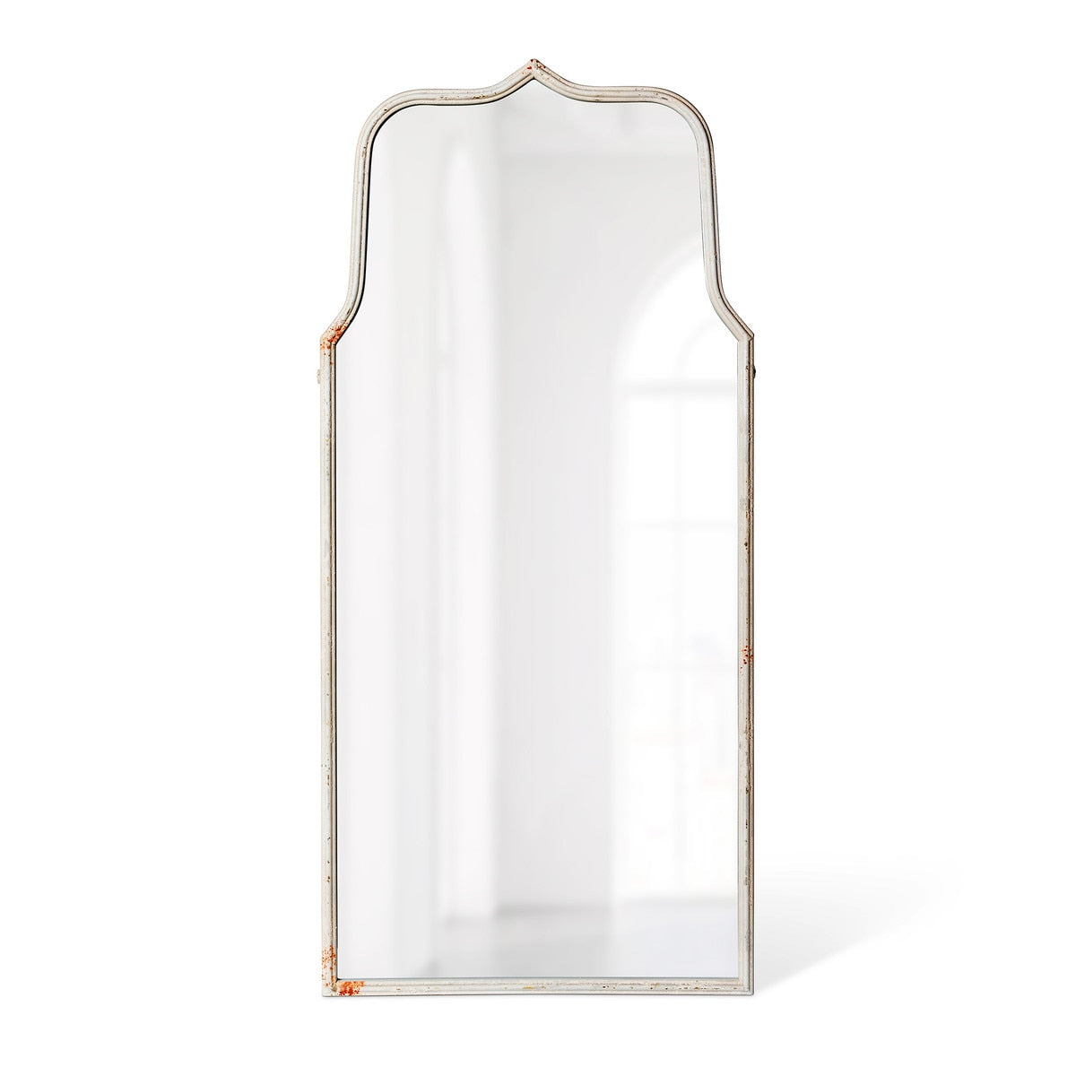 Metal Framed Keyhole Mirror style shot 2