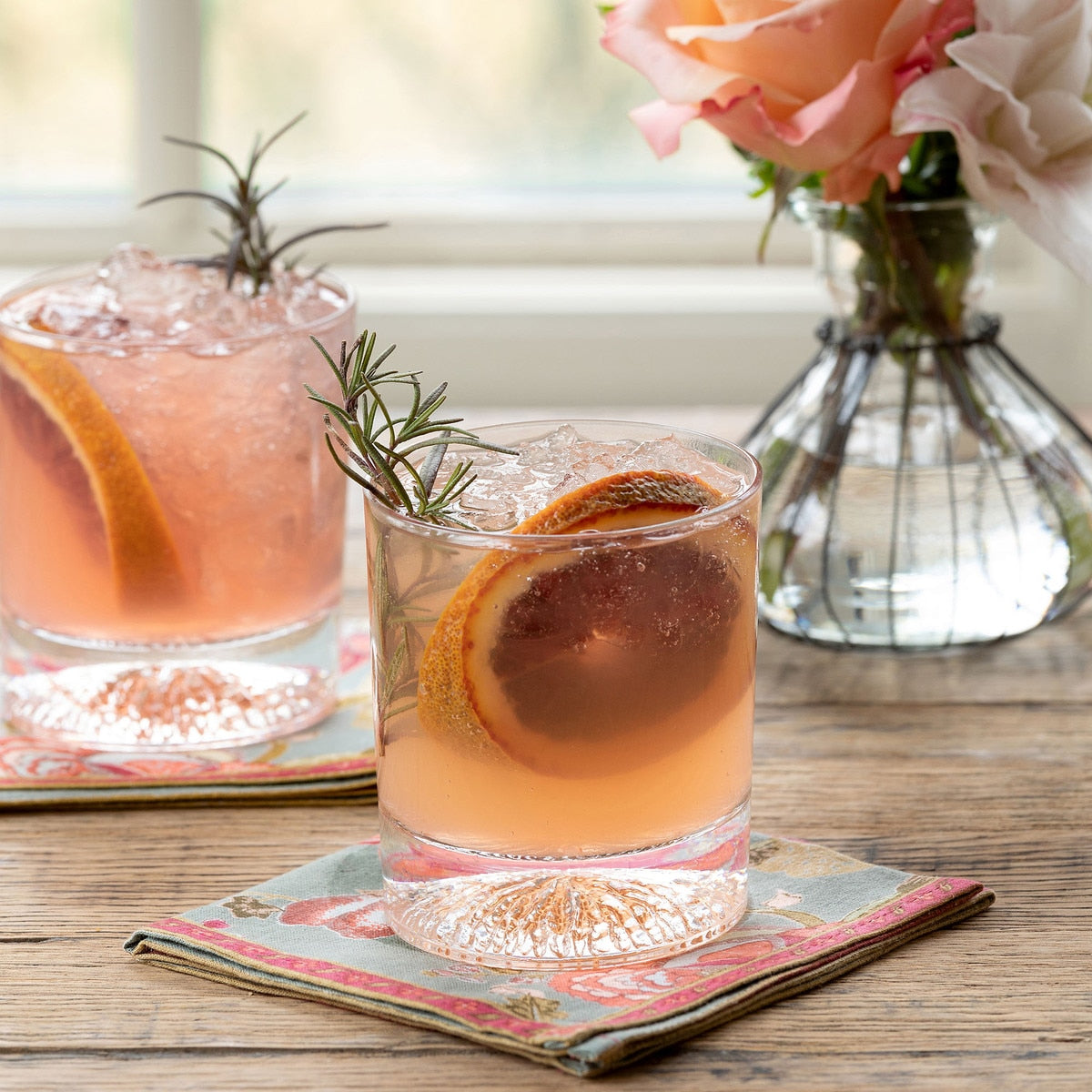 Malabar Thyme Sheeting Napkin style shot 1