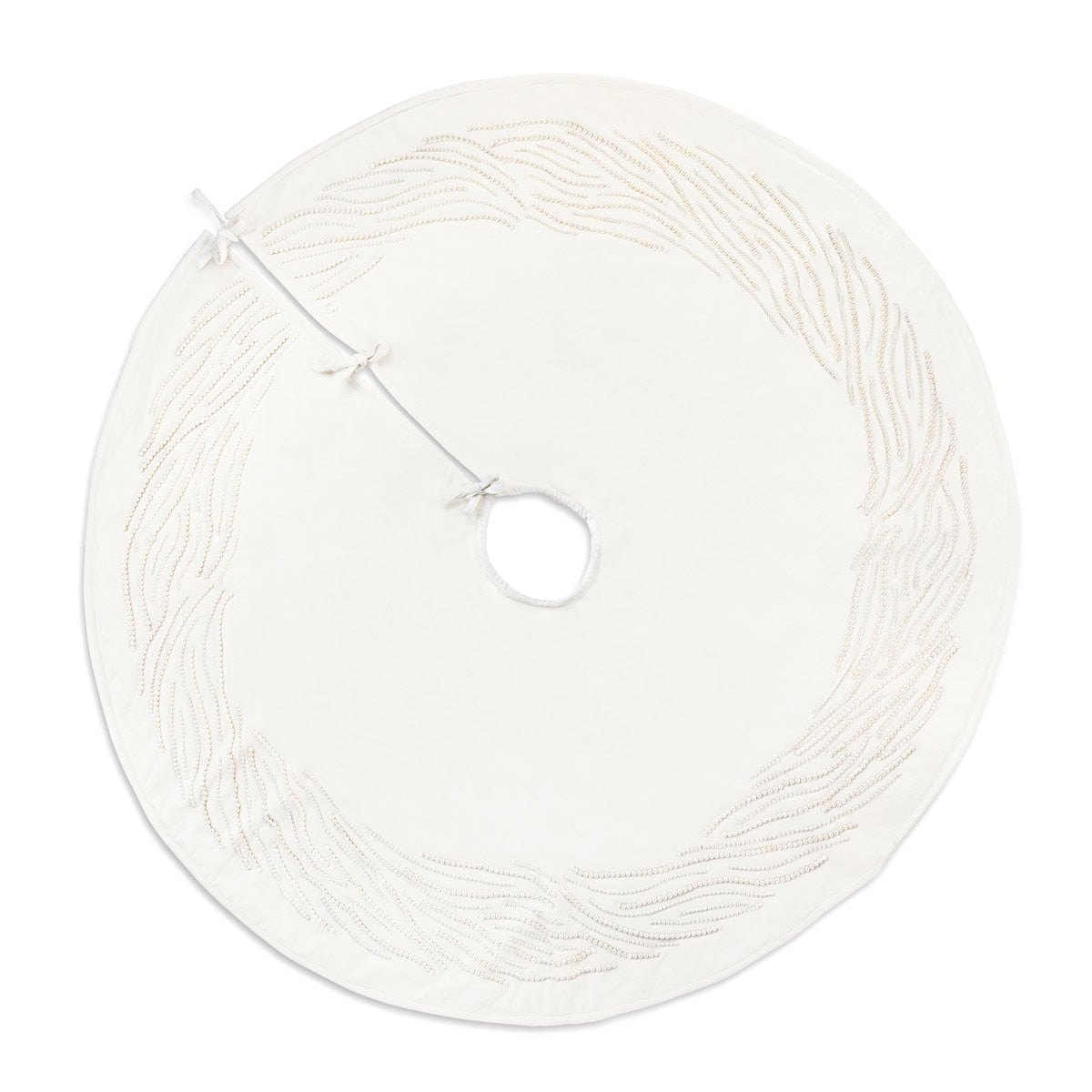 Pearl Garland Tree Skirt style shot 1